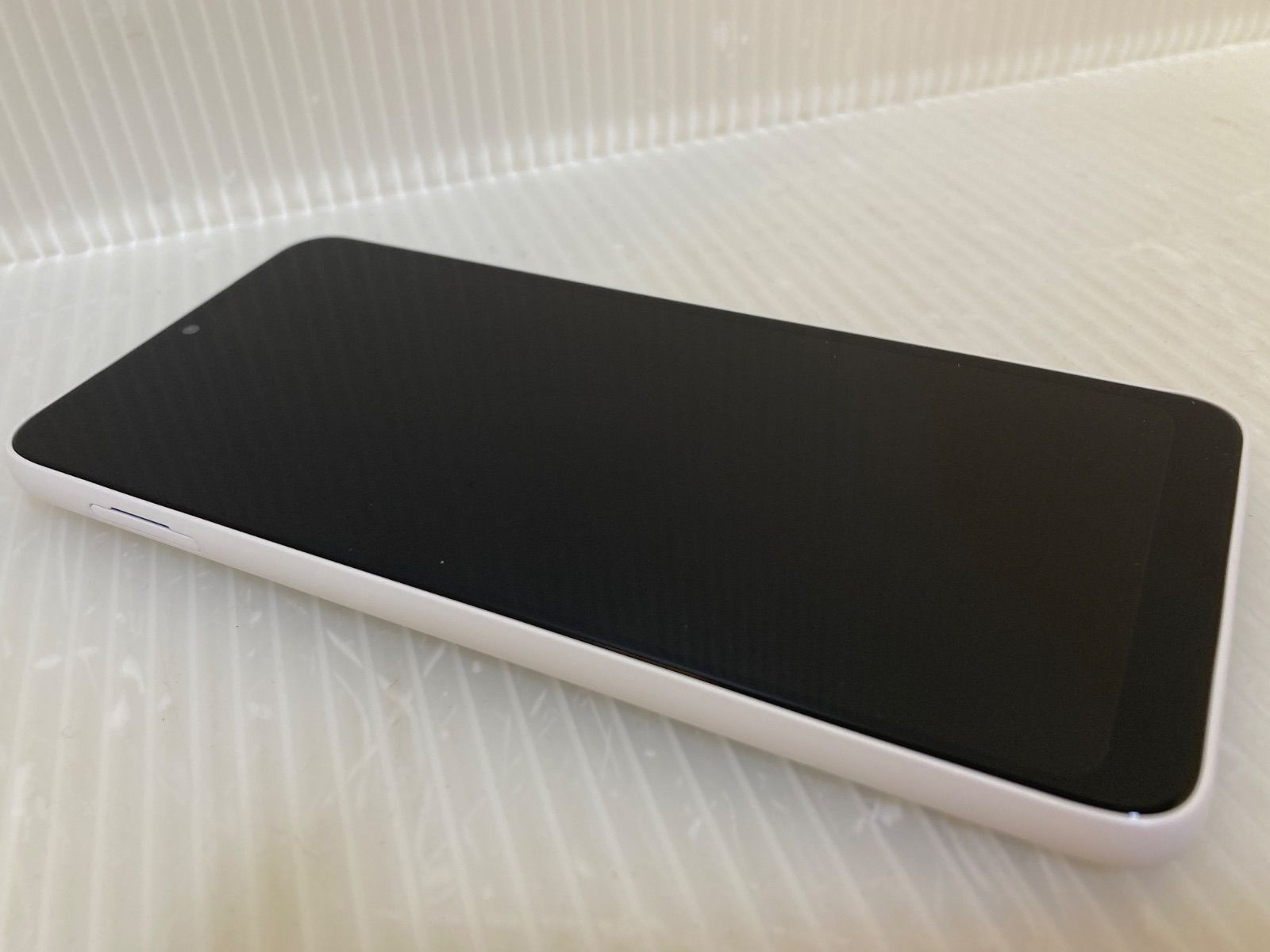 SoftBank arrows We2 スマホ 本体 A402FC ミストホワイト 64GB - メルカリ