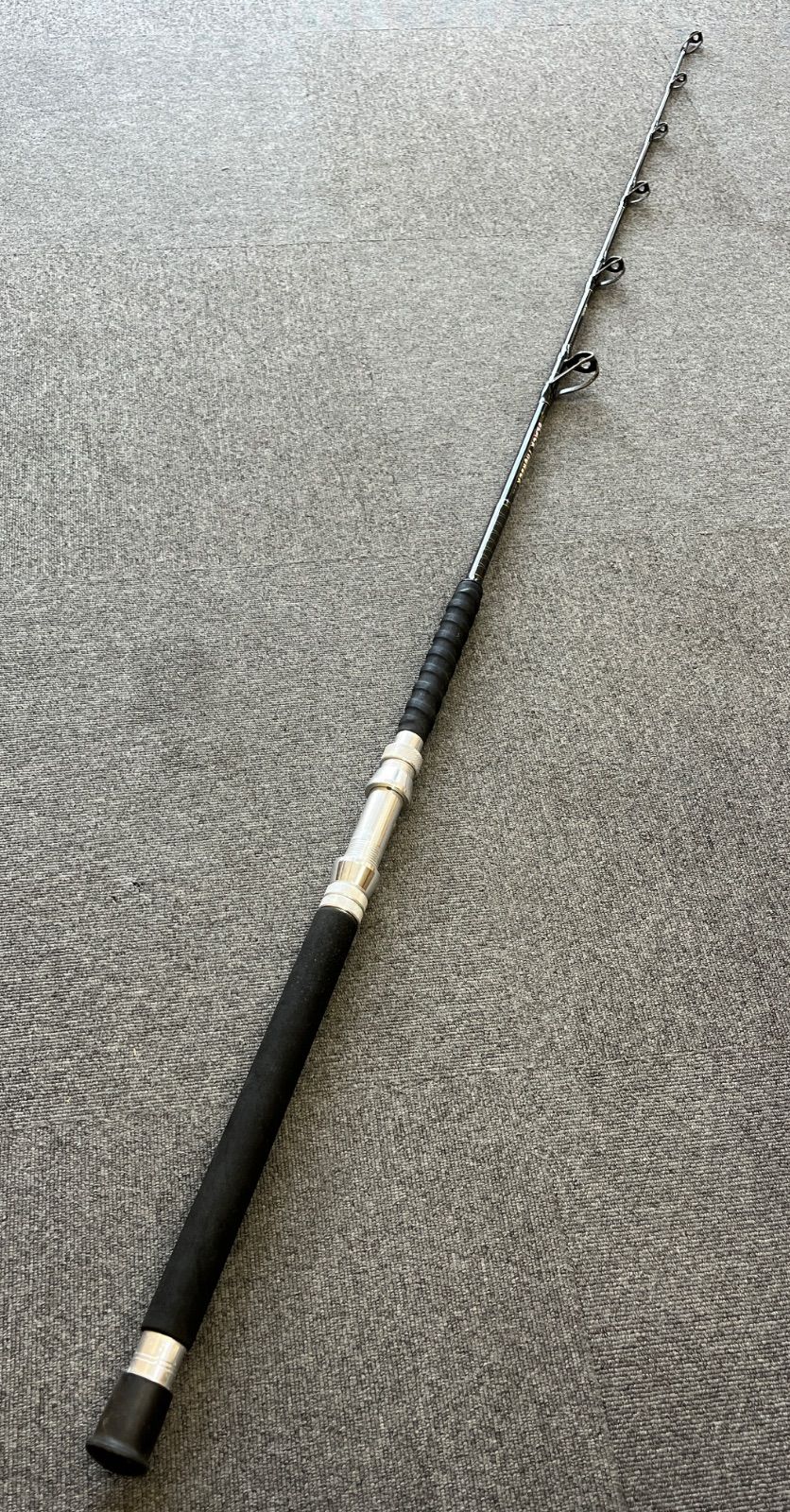 送料込み】T'ZLAC superBLACK THUNDER 大物 深海 トローリングロッド