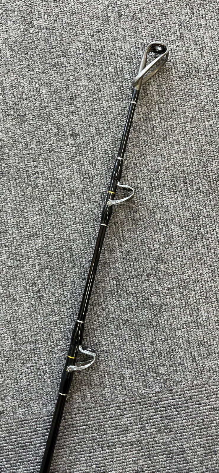 送料込み】T'ZLAC superBLACK THUNDER 大物 深海 トローリングロッド