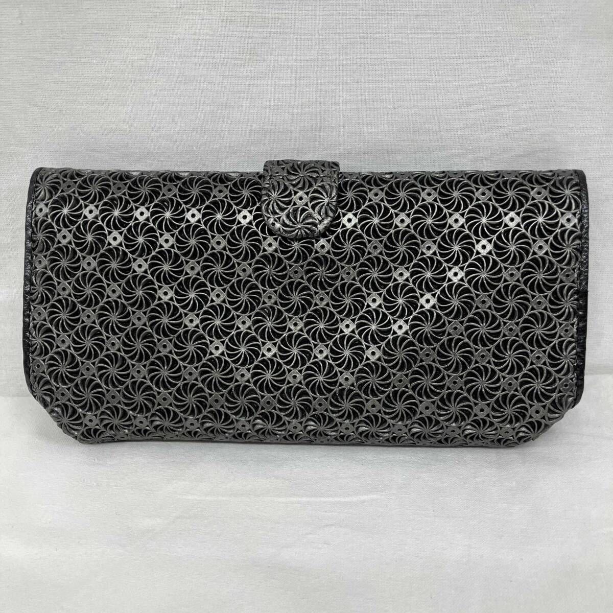 HIROKO HAYASHI/ヒロコ ハヤシ／長財布/シルバーグレー 総柄 - メルカリ
