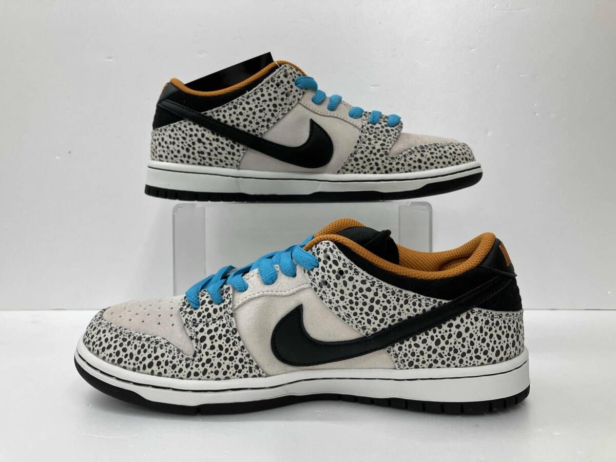 サファリ スニーカー