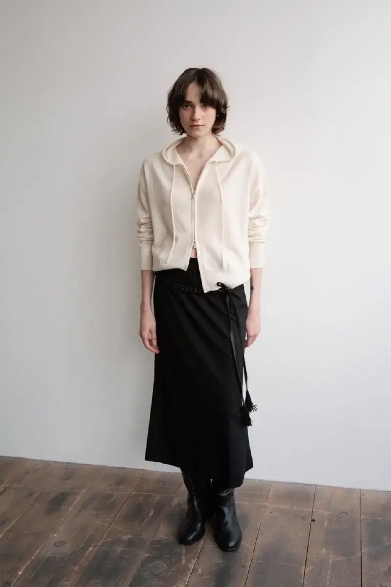 タナット サイレント フォーム スカート