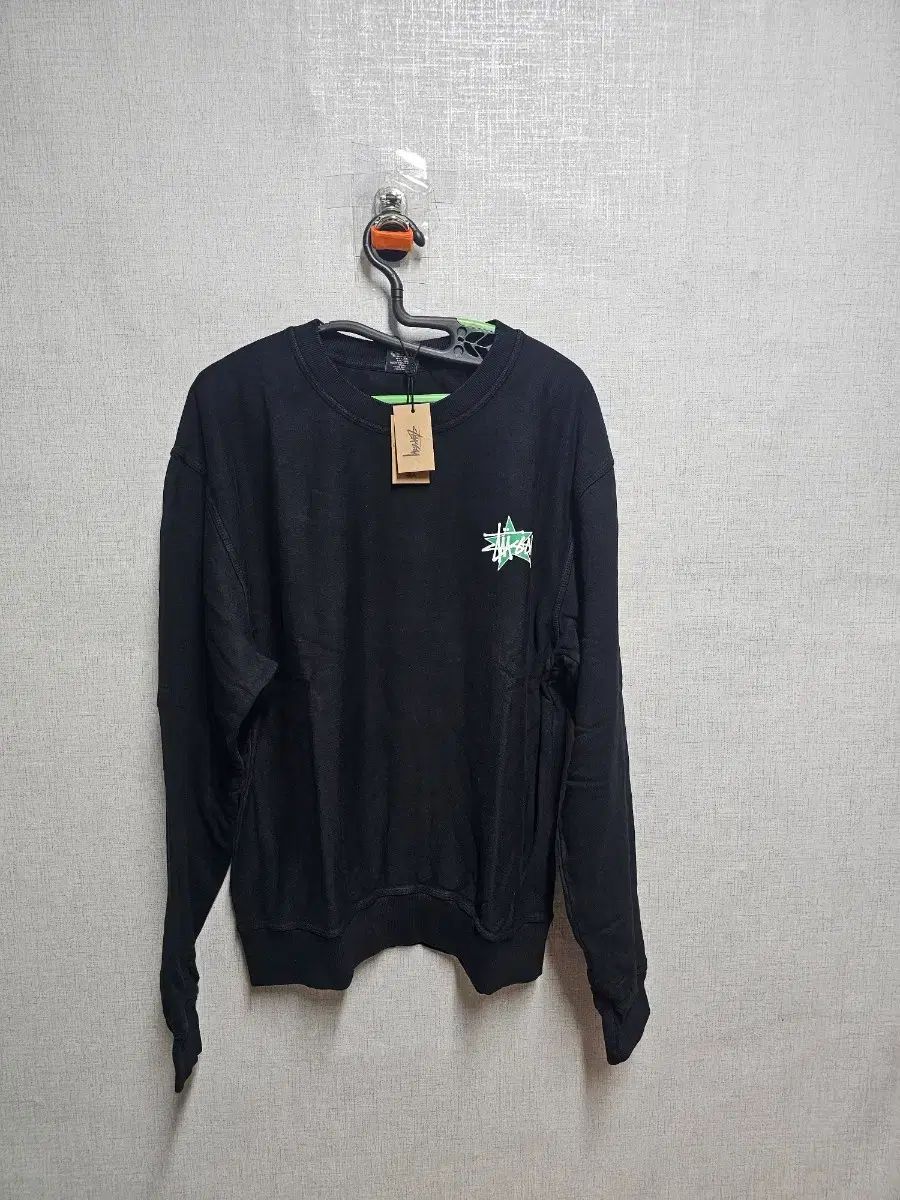 STUSSY ステューシー 黒 スウェット TシャツL