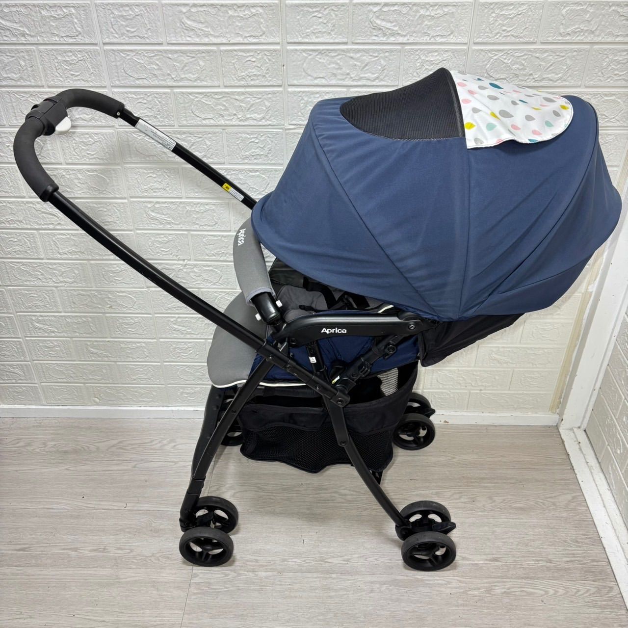 即決 美品 アップリカ カルーンエアー AB 手洗い済み ベビーカー 即決 Aprica アップリカ カルーンエアー ネイビー 手洗い済み