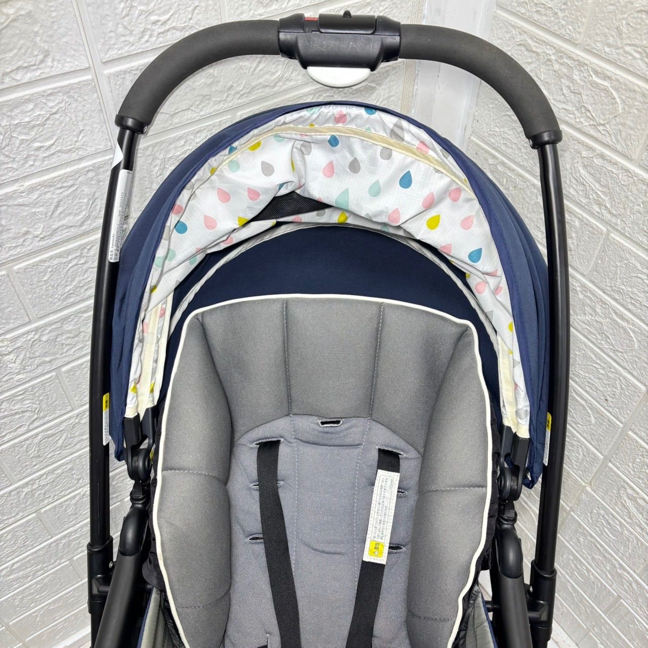 即決 美品 Aprica アップリカ カルーンエアー AB 手洗い済み 即決 Aprica アップリカ カルーンエアー ネイビー 手洗い済み