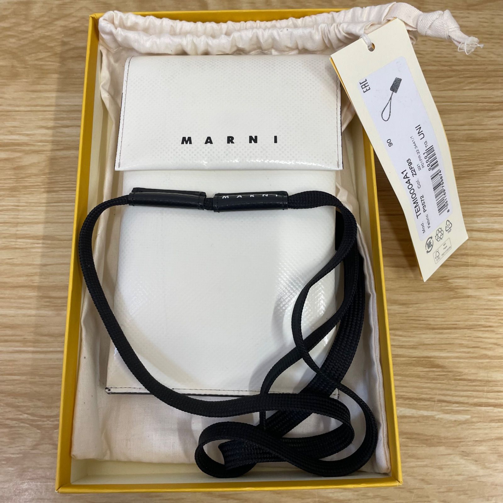 MARNI マルニ スマホショルダーバッグ A 26-0014