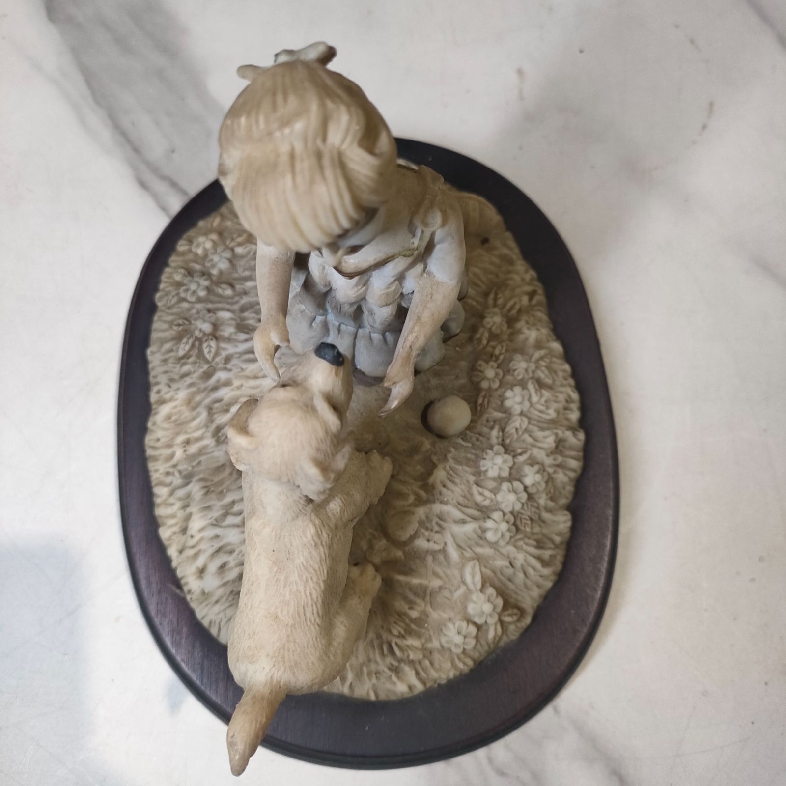 ⑮【アンティーク】少女と犬の彫刻 置物 インテリア 西洋 Vintage