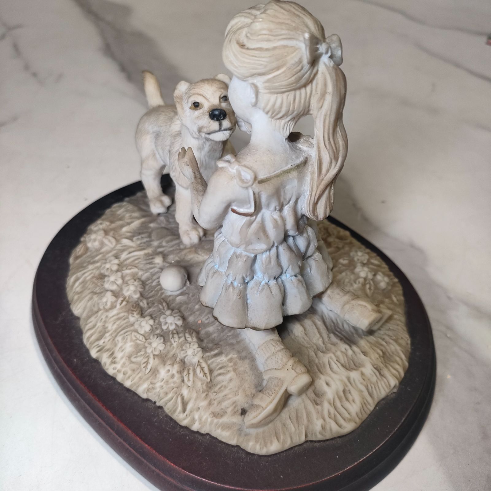 ⑮【アンティーク】少女と犬の彫刻 置物 インテリア 西洋 Vintage