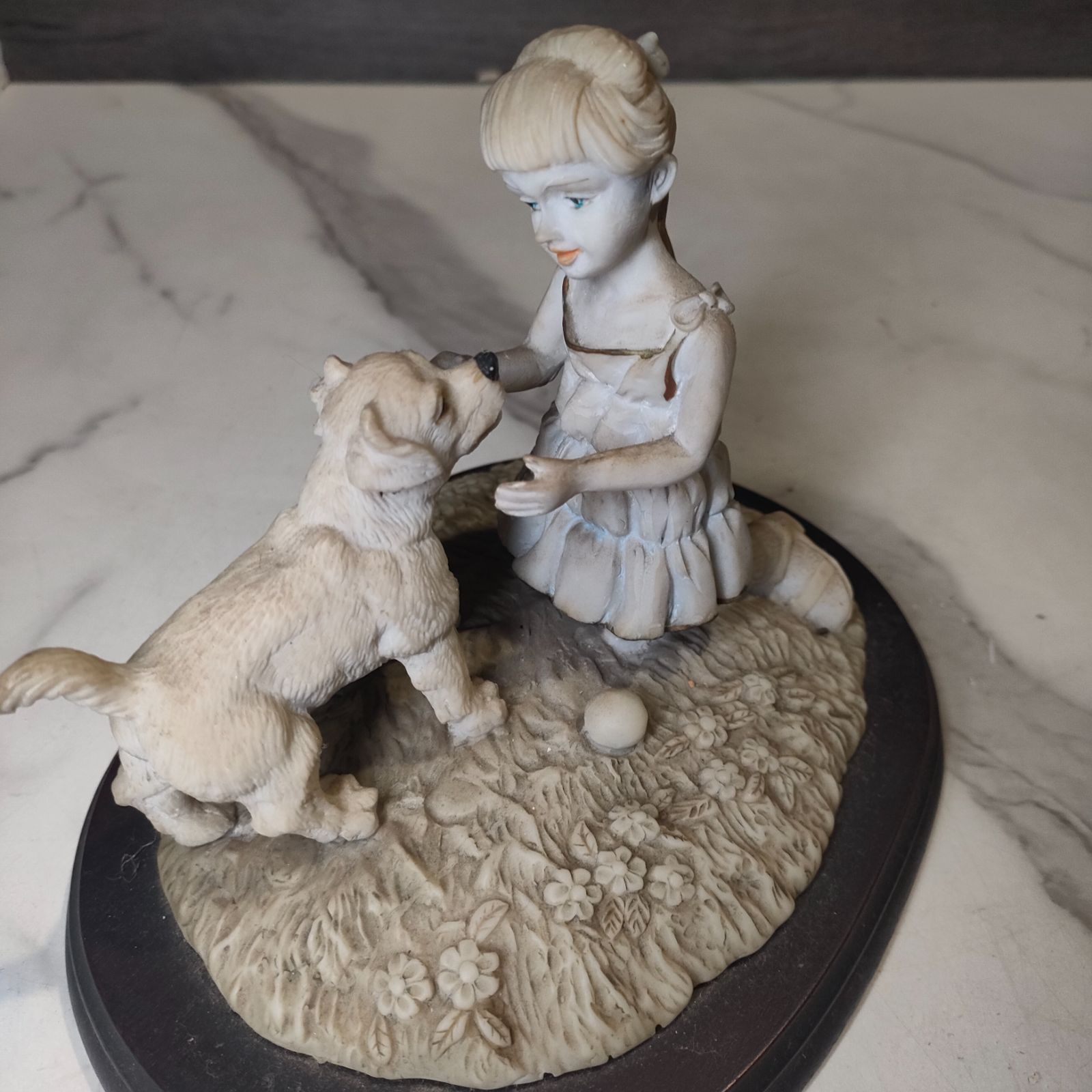 ⑮【アンティーク】少女と犬の彫刻 置物 インテリア 西洋 Vintage