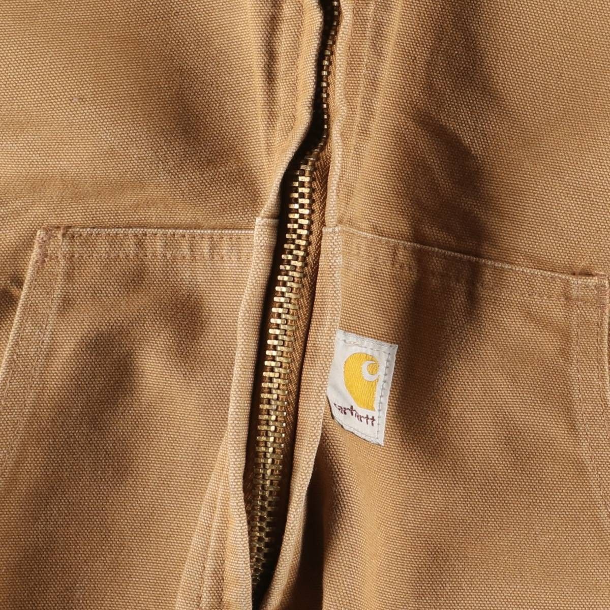 Carhartt アクティブジャケット