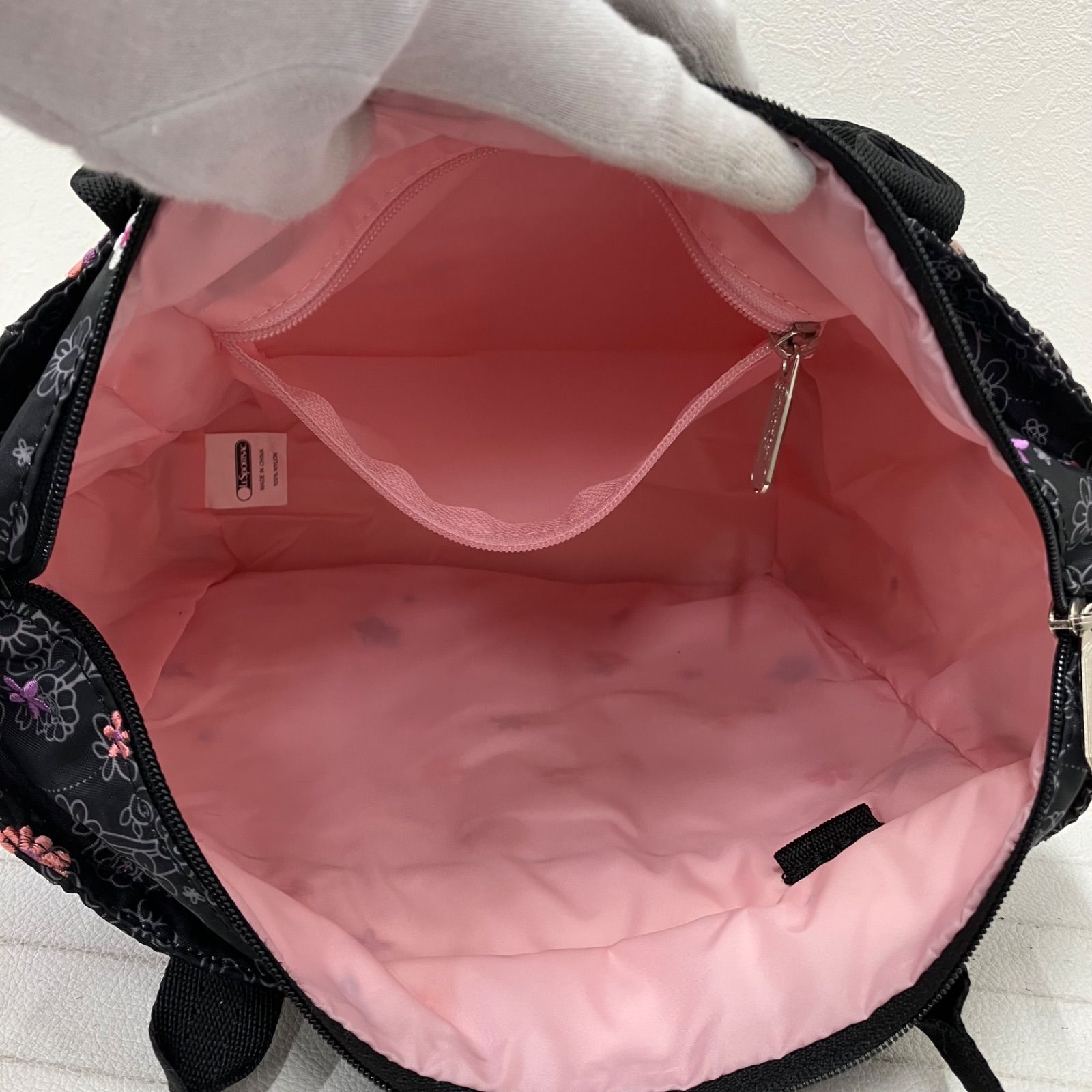 未使用級 ハワイ限定 レスポートサック ルプティブーケ リュック 刺繍 花 黒 8082 良品 LeSportsac レスポートサック ハワイ限定 Hawaii限定