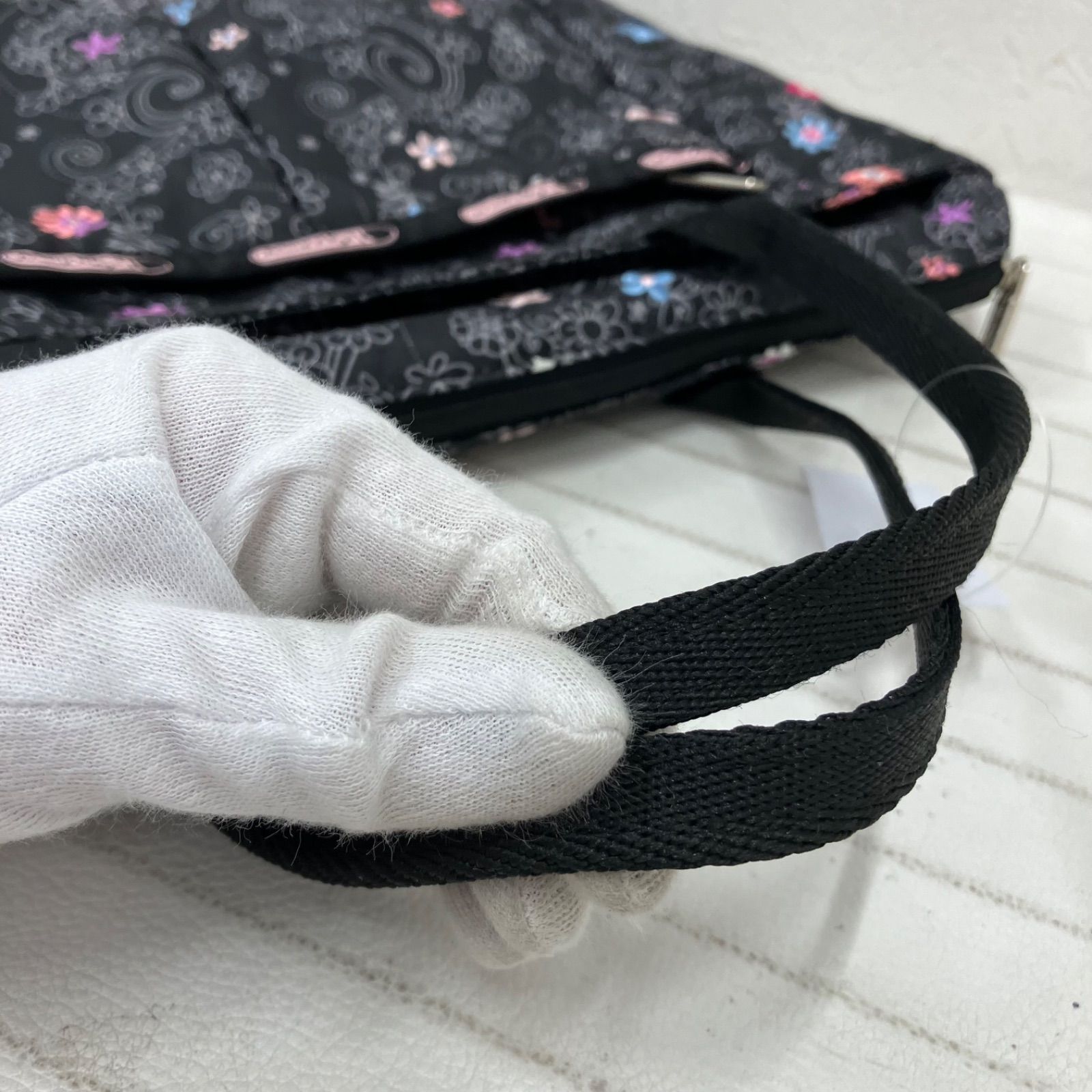 新品　レスポートサック　ルプティブーケ　トートバッグ　ポーチ　黒　お花 8082 良品 LeSportsac レスポートサック ハワイ限定 Hawaii限定