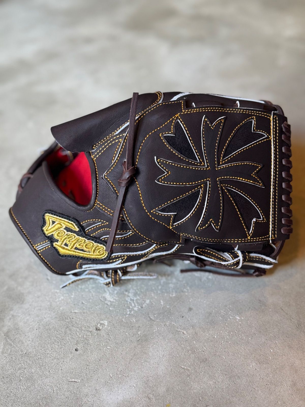 2026年 モデル TEPPEN 硬式用グローブ 投手用 SW 1型 Bブラウン 至 仕上げ済