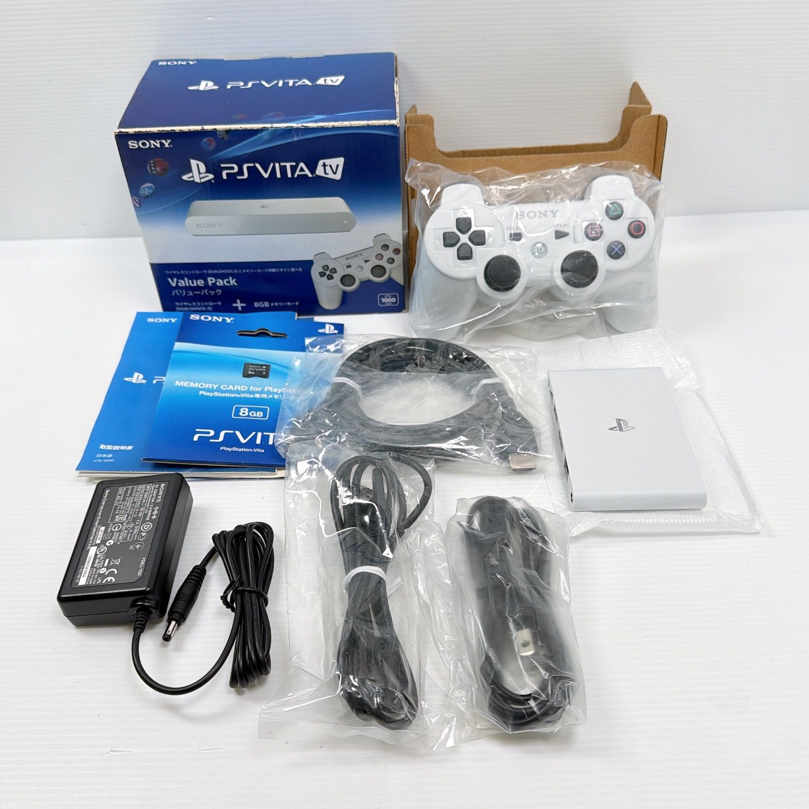 ♥ SONY PSVITA TV バリューパック VTE 1000 8 GBメモリーカード付き 3付属 PlayStation ソニー プレイステーション デュアルショック3 psvitatv