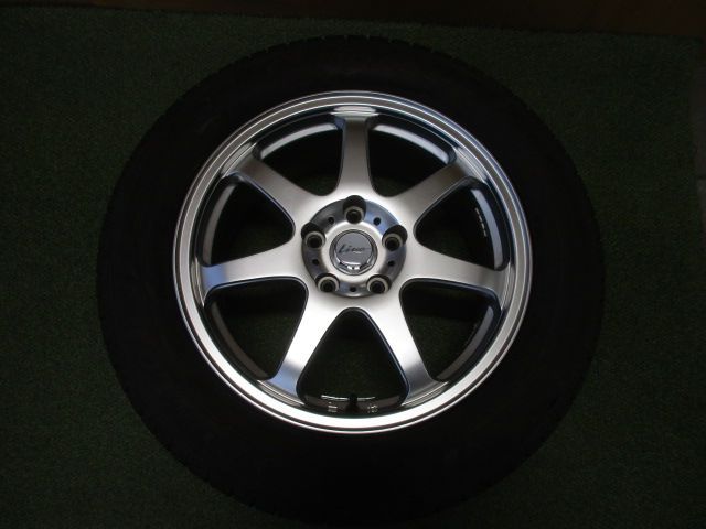 み リネア 215|60 R 17 スタッドレスタイヤ４本SET カローラクロス C-HR CX 3 アテンザワゴン