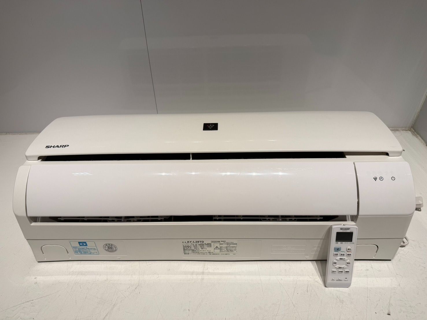 305 SHARP 20202年製エアコン 10～12畳用 整備済み - メルカリ