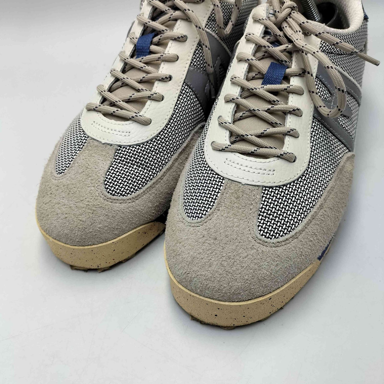 カルフ KARHU メスタリ コントロール シルバーライニング ローカットスニーカー メンズ US：9 