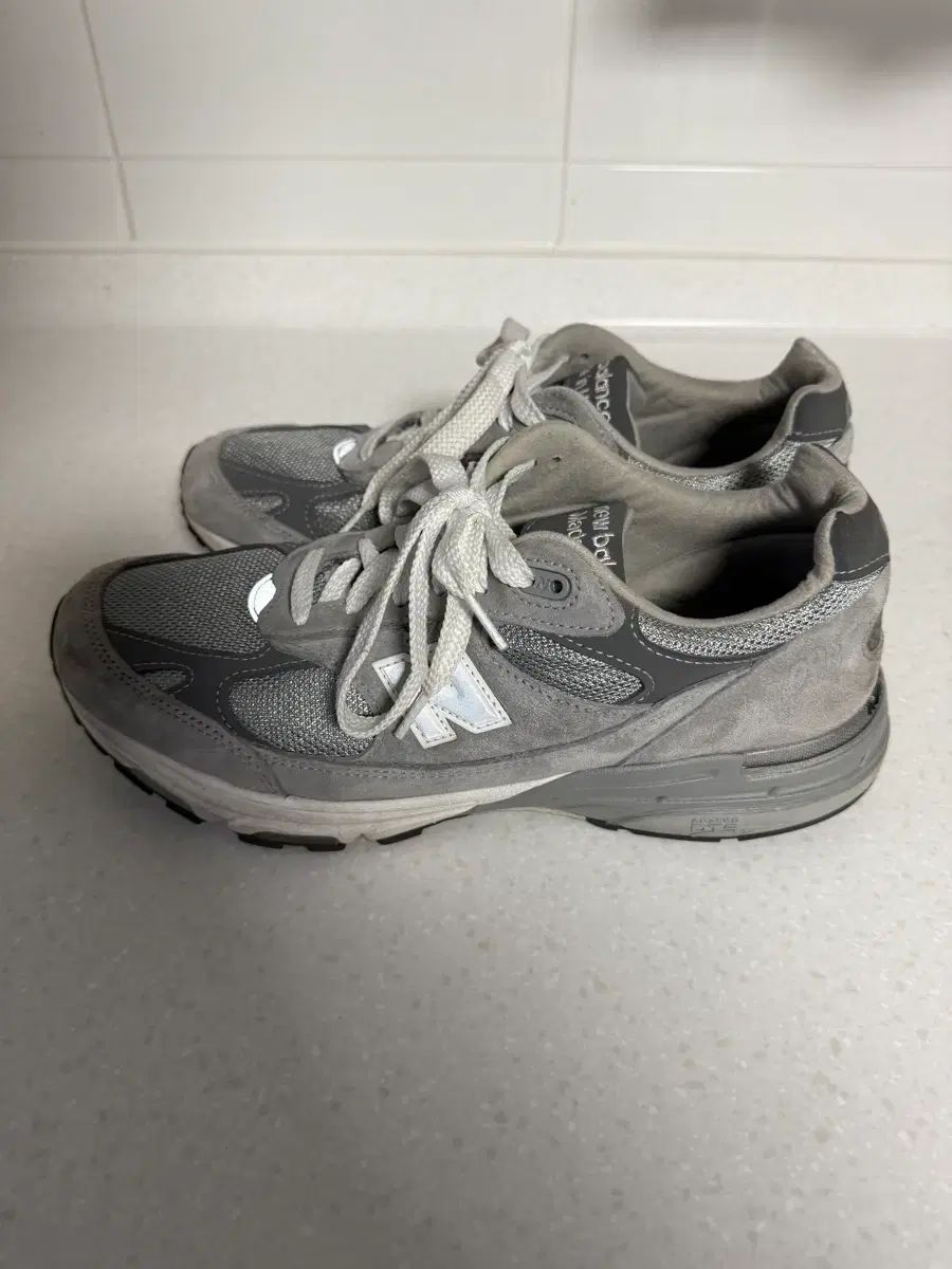 ニュー ンス 993