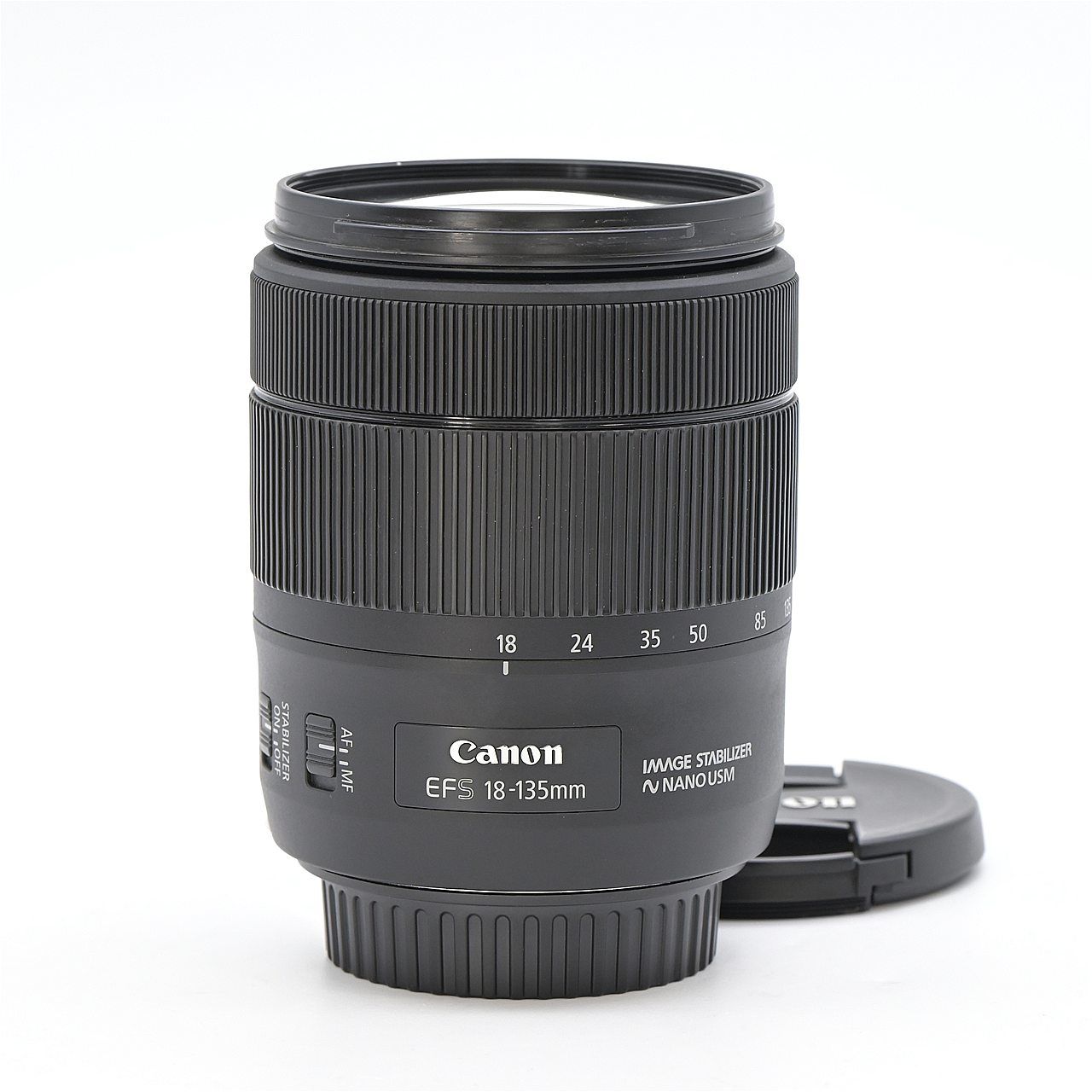 Canon キヤノン EF-S 18-135 mm F 3.5-5.6 IS USM 交換レンズ