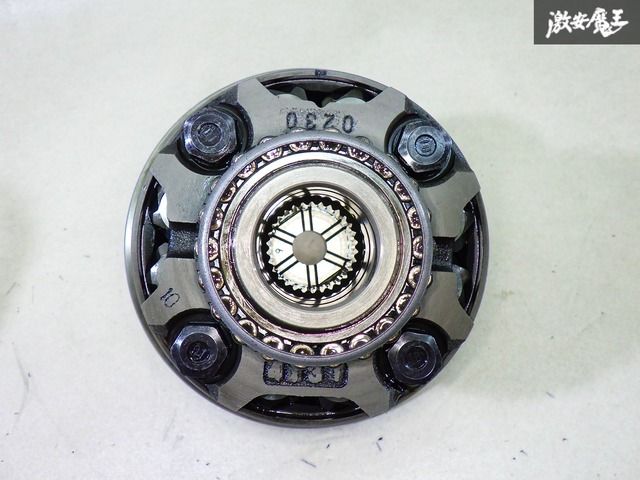 トヨタGR86ZN8 純正トルセンLSD トヨタGR86ZN8 純正トルセンLSD トヨタ 純正 ZN8 GR86 トルセン LSD