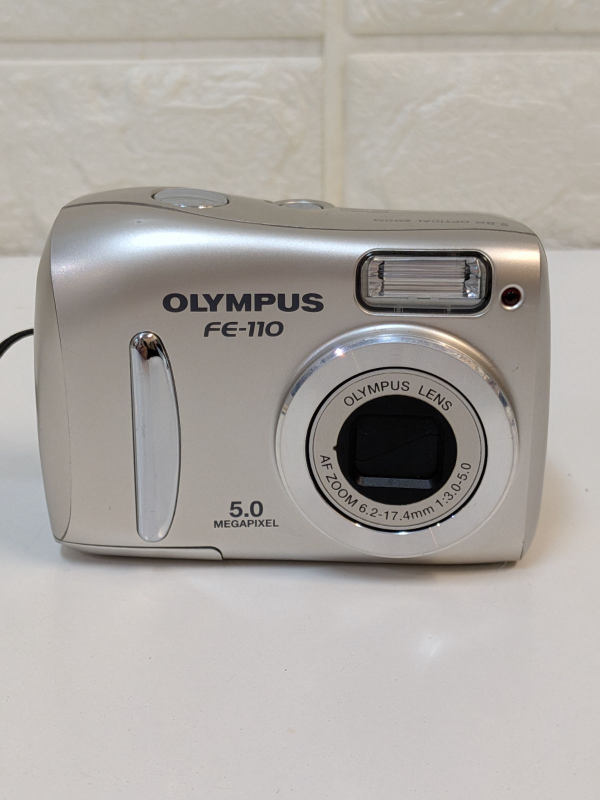 【通電確認済】OLYMPUS FE-280 オリンパス コンパクトデジカメ オリンパス】OLYMPUS FE-280 コンパクトデジタルカメラ ＋ バッテリー