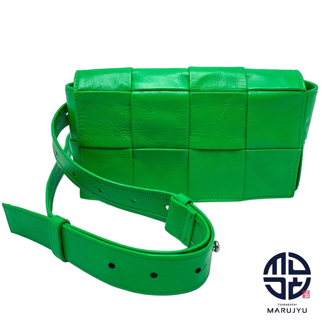 BOTTEGA VENETA ボッテガヴェネタ パラキート 緑 グリーン カセット