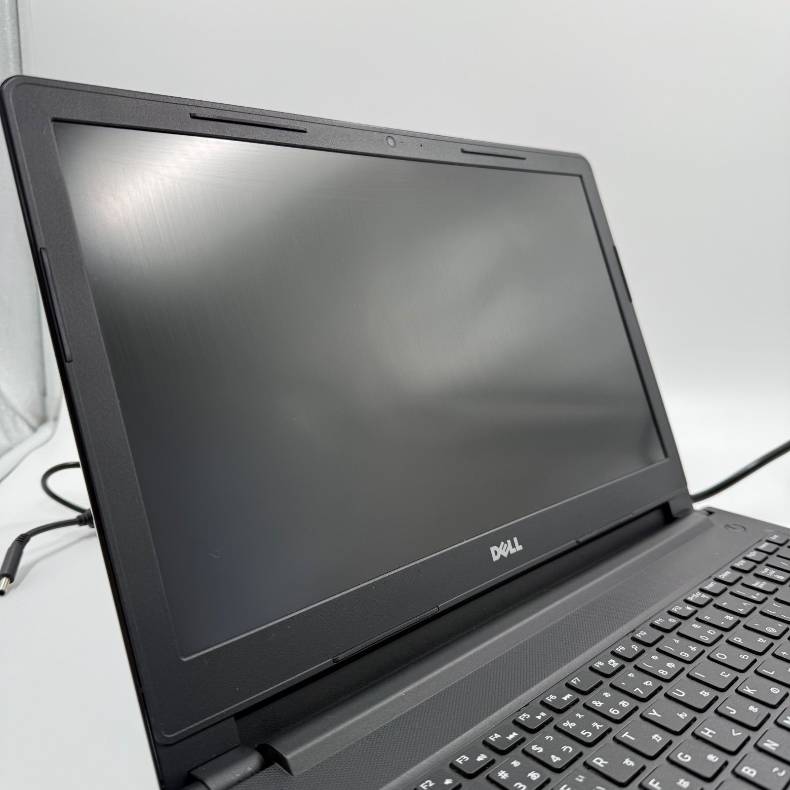 Dell Vostro 15 3568 i7-7500U 中古ノートPC - メルカリ