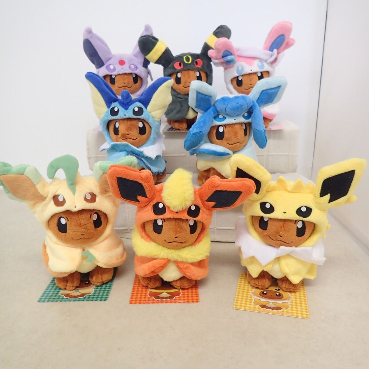 ポンチョを着たイーブイ ぬいぐるみ ブイズ ポケモンセンター ポケモンセンターぬいぐるみ イーブイポンチョシリーズ まとめて8体