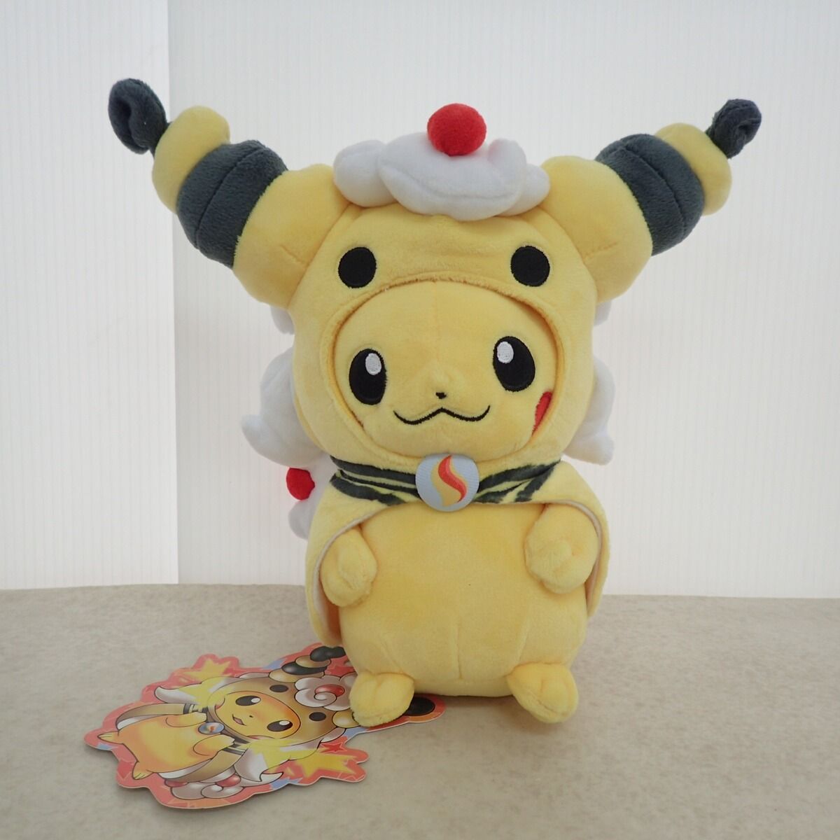 ポケモンセンター ぬいぐるみ メガデンリュウのポンチョを着た