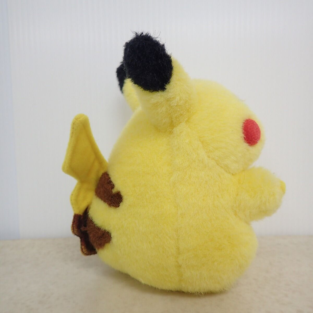 TOMY ポケモンぬいぐるみ ピカチュウ 紙タグなし - メルカリ