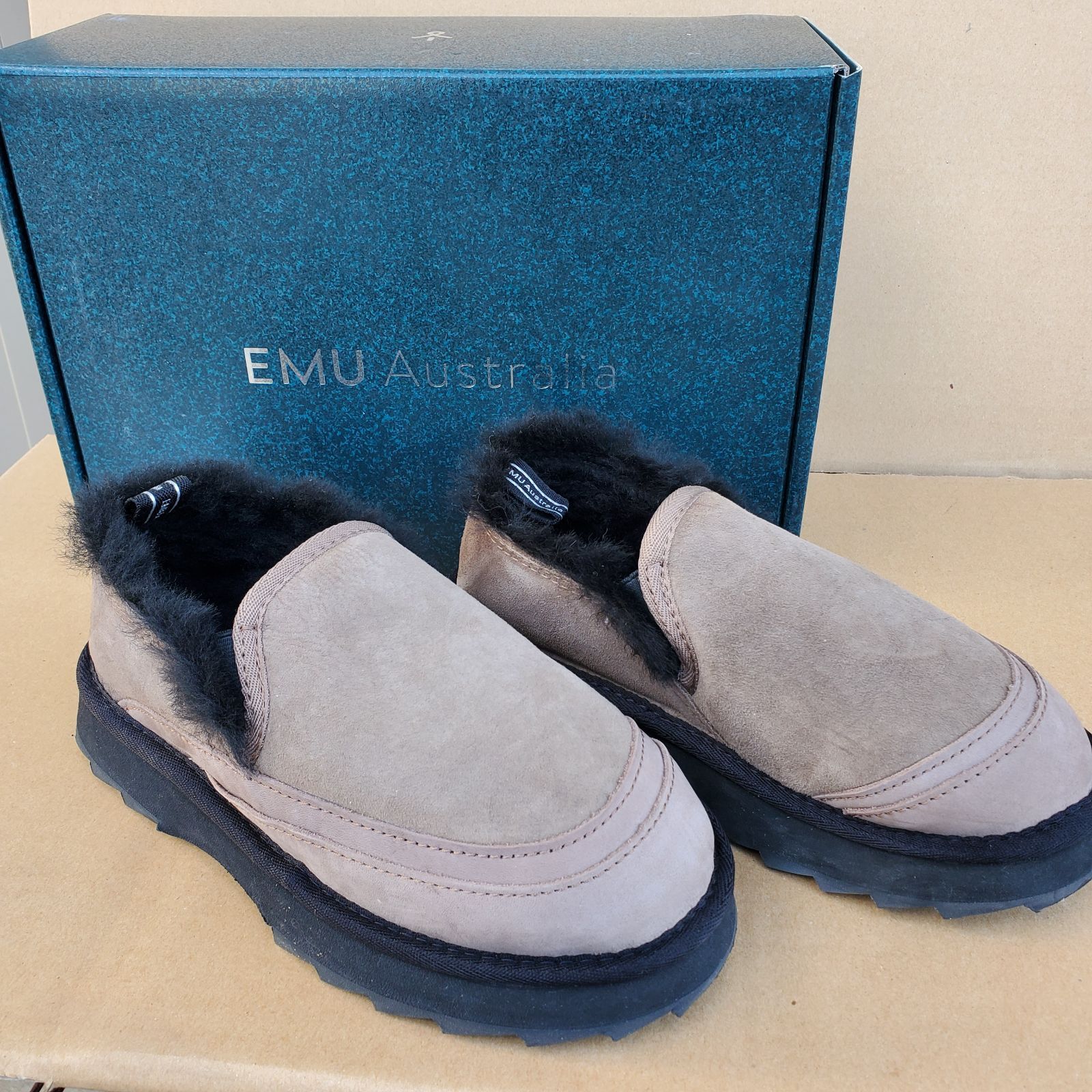 24㎝ エミューオーストラリア EMU Australia スリッポン ムートン ブーツ ファー エミュ Reef Action 厚底 レディース