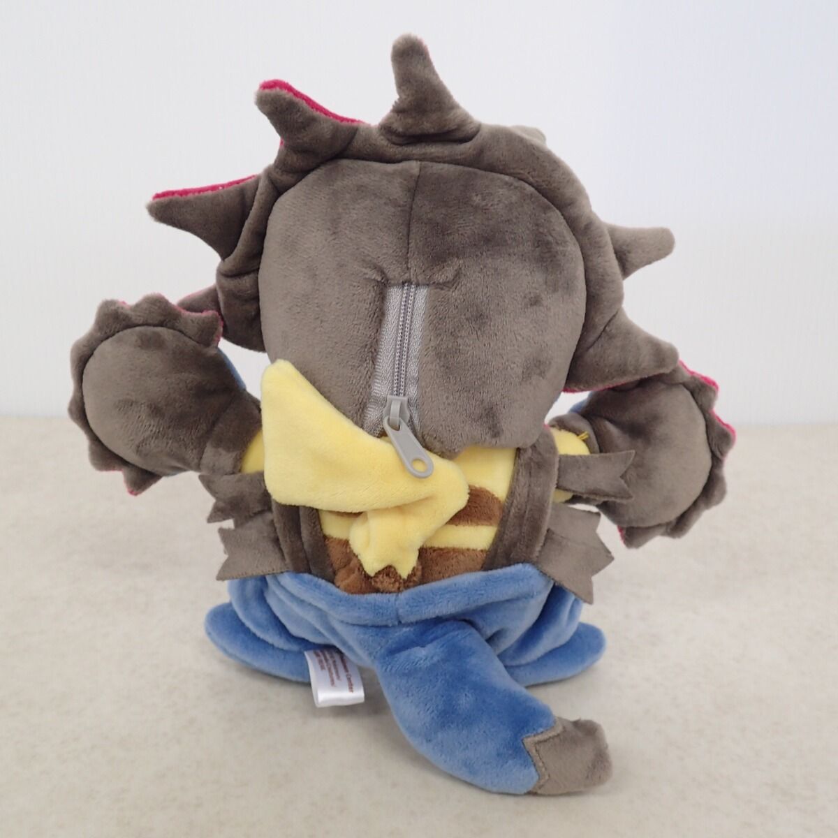 ポケモンセンター ぬいぐるみ サザンドラマニアなピカチュウ