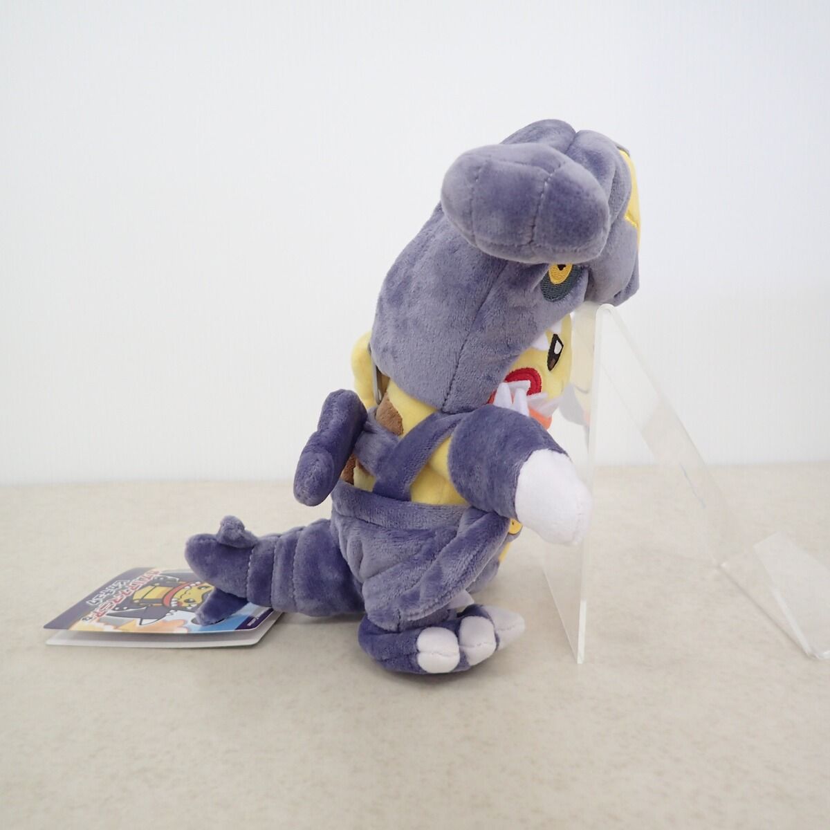 ポケモンセンター ぬいぐるみ ガブリアスマニアなピカチュウ