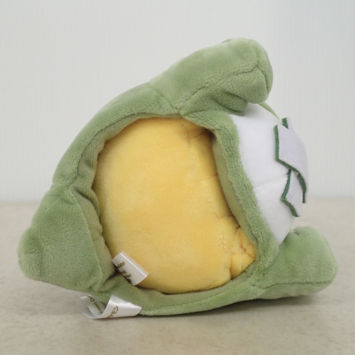 ポケモンセンター 着ぐるみピカチュウ ぬいぐるみ ポケパルレのみ