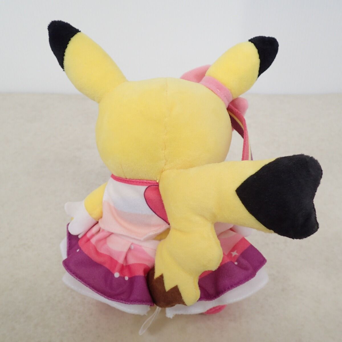 【タグ付き】アイドル　ピカチュウぬいぐるみ タグ付 アイドルピカチュウぬいぐるみ ポケモンセンター限定