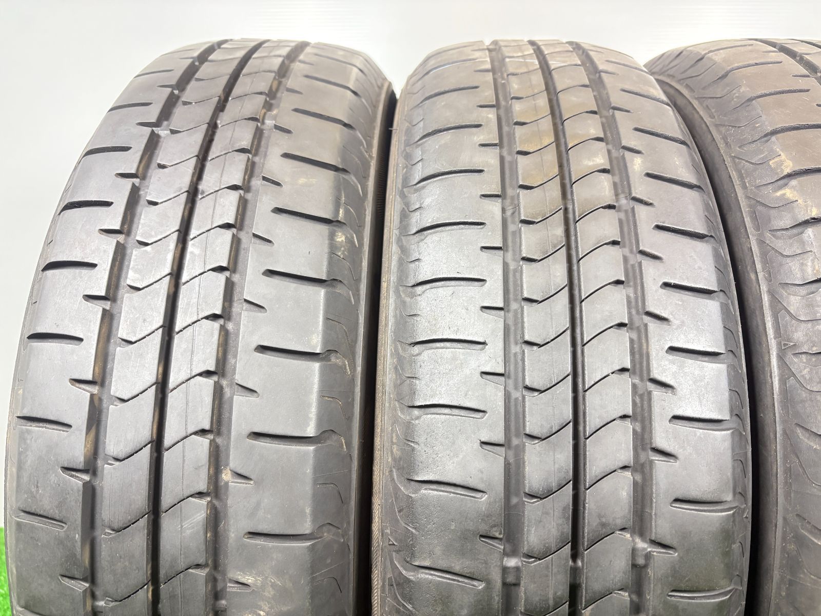 175|65 R 15 ブリヂストン NEWNO 2025年製 4本 冬 タイヤ スタッドレス TB 922