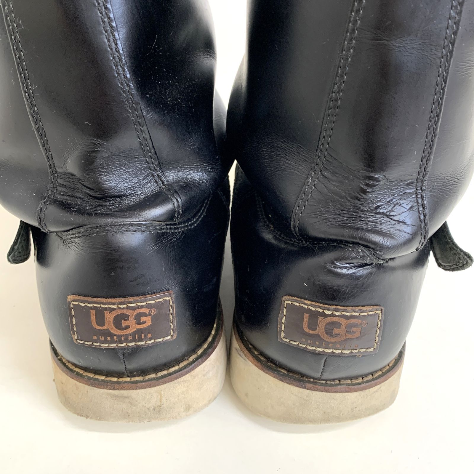 UGG ブラックレザー ムートンブーツ　3243 26cm エンジニアブーツ 中古品】UGG 3243 ブラックレザー ムートンブーツ アグ エンジニア