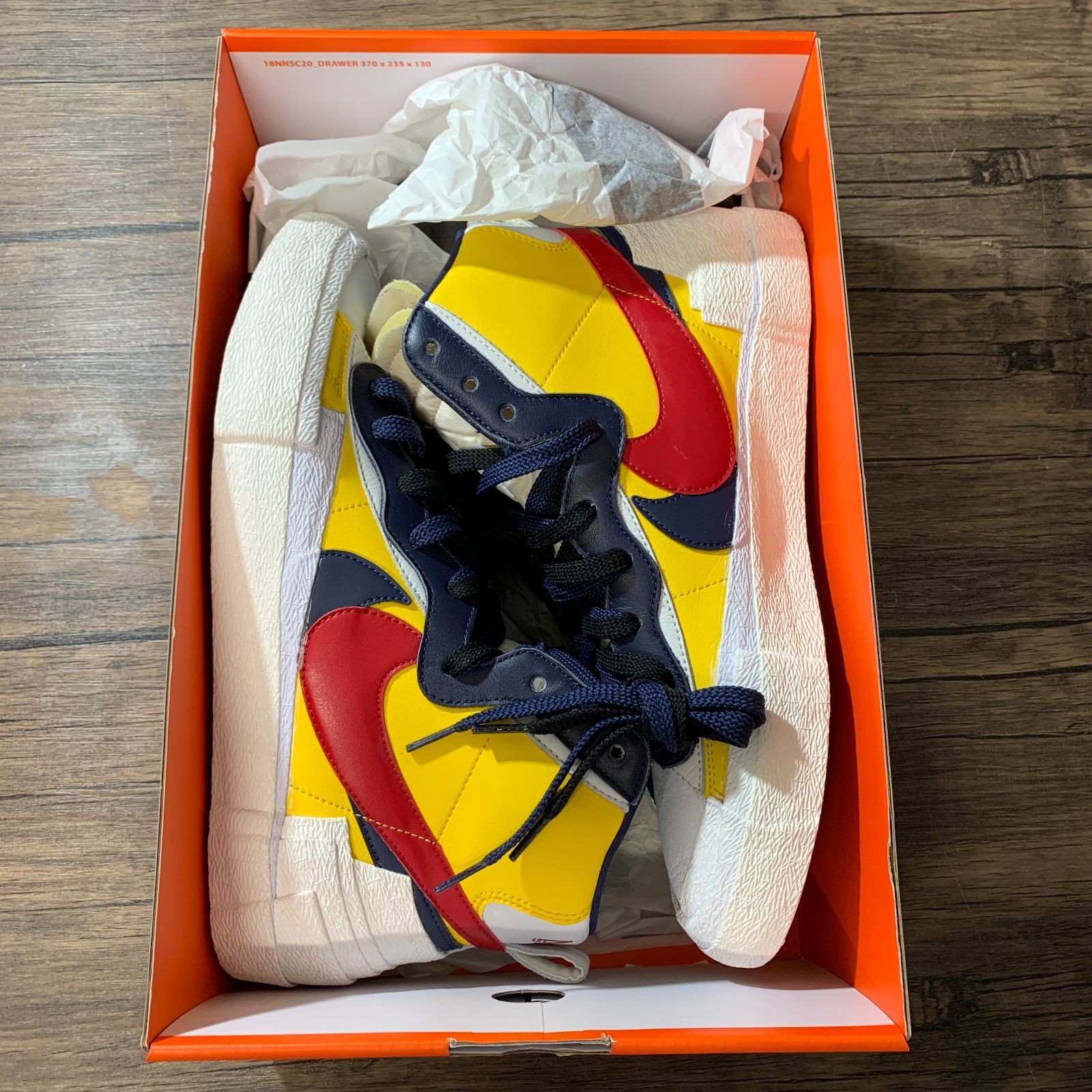 むつ80-01-0108] [併売] 未使用 sacai × Nike Blazer Mid Varsity 