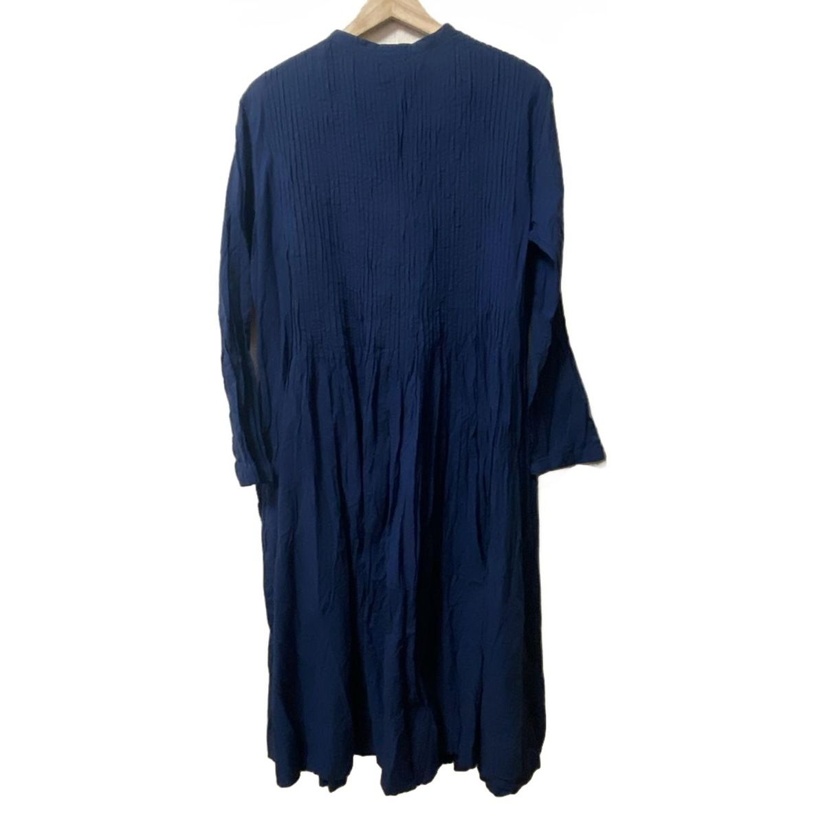 Veritecoeur ヴェリテクール ワンピース サイズF レディース - ネイビー 長袖|ロング|プリーツ