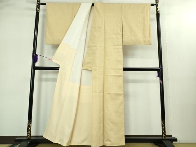 平和屋着物○極上 本場結城紬 重要無形文化財 色無地 砥粉色 逸品