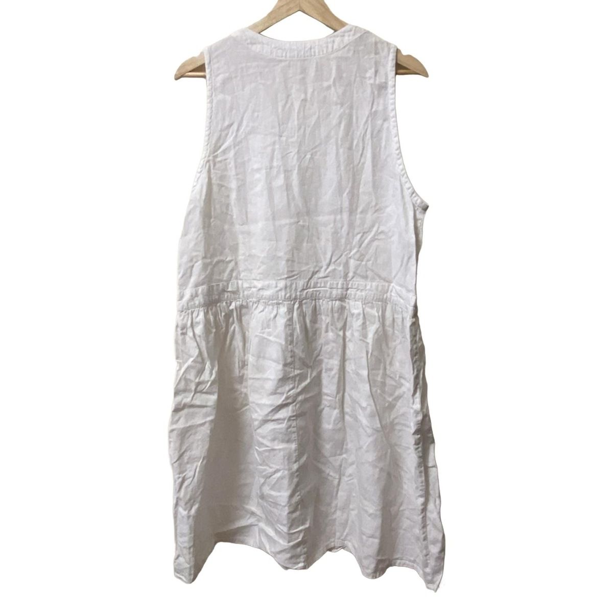 nest Robe ネストローブ ワンピース レディース - 白 Vネック|ノースリーブ|ひざ丈|bisque by