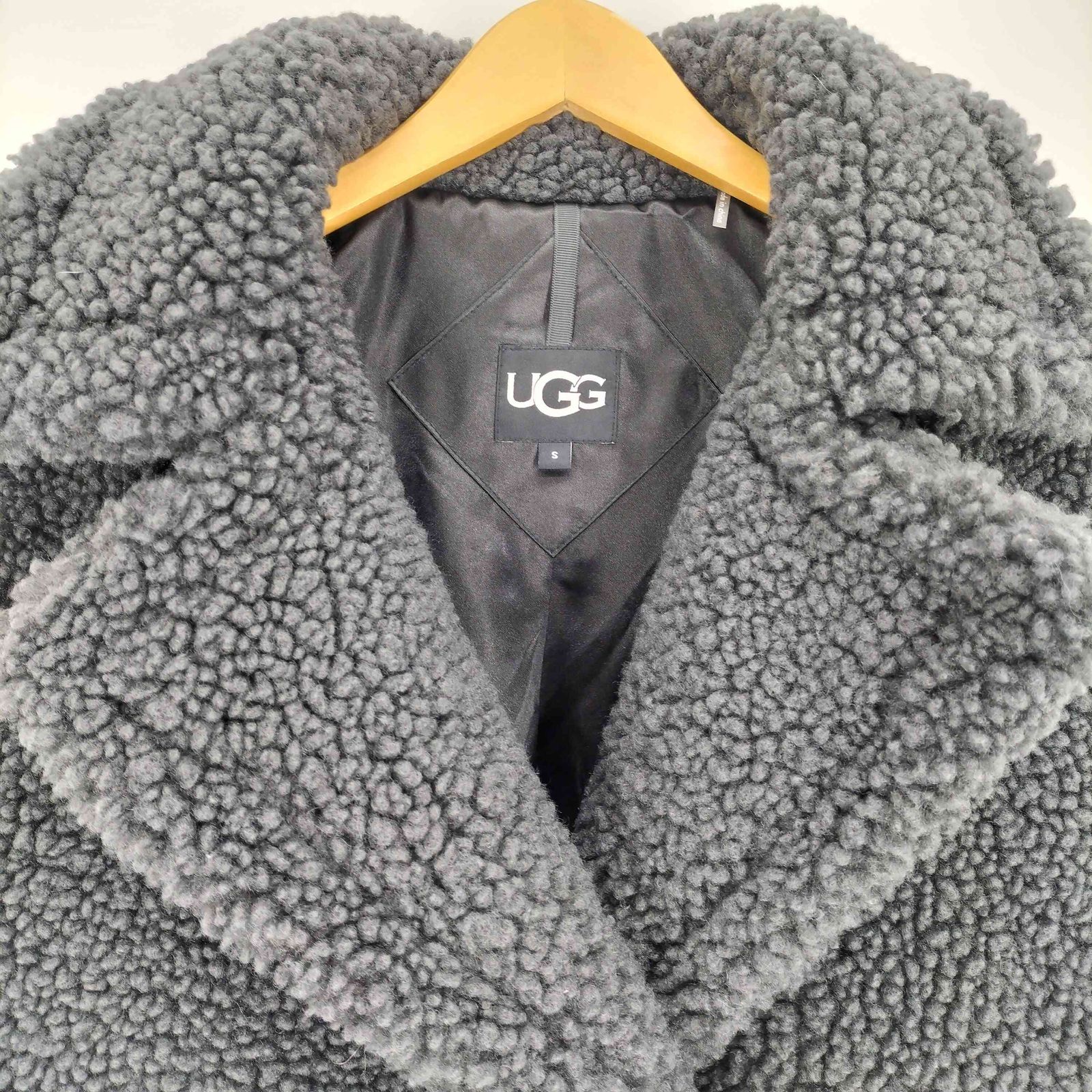 アグ UGG GERTRUDE SHORT TEDDY COAT レディース S - メルカリ