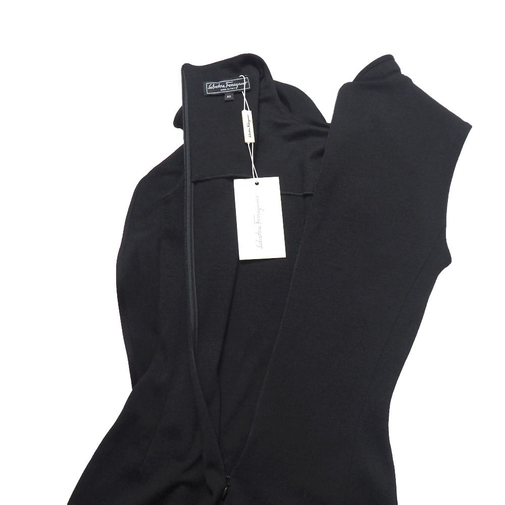 □美品□Salvatore Ferragamo サルヴァトーレフェラガモ ワンピース