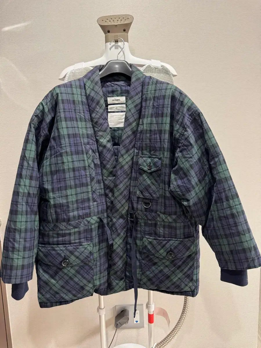 ビボムス ローブ ダウン ジャケット