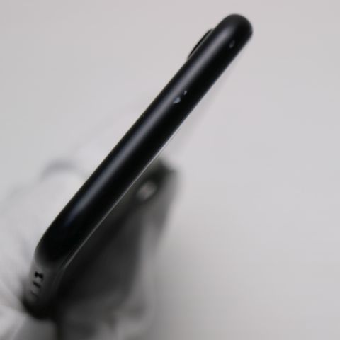  SIMフリー iPhone SE 第2世代 128 GB ブラック スマホ 白ロム 07000 スマートフォン本体 スマートフォン 携帯電話