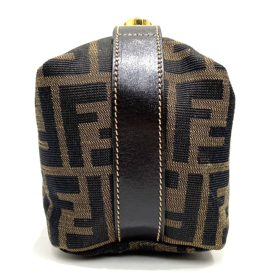 ☆FENDI フェンディ バニティポーチ アクセサリーポーチ ミニポーチ