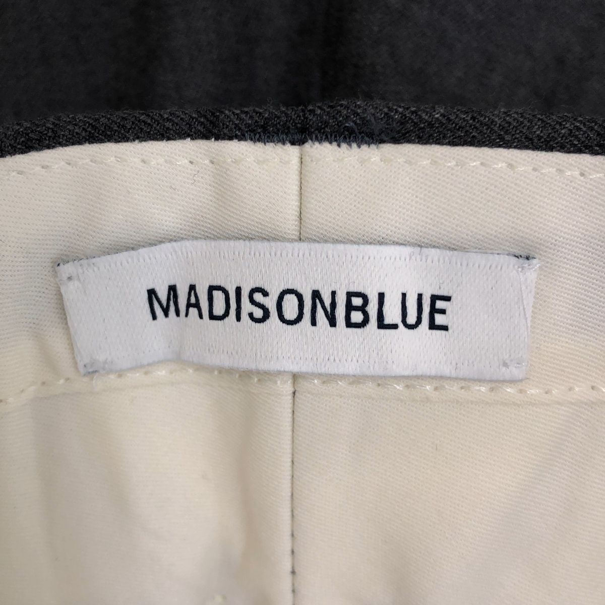 ショートパンツ