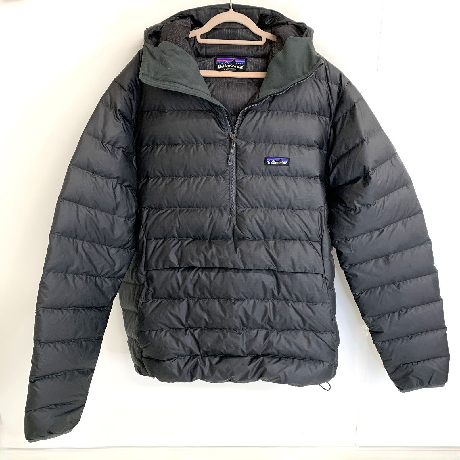 中古品】patagonia ハーフジップ ダウンセーター フーディープル 