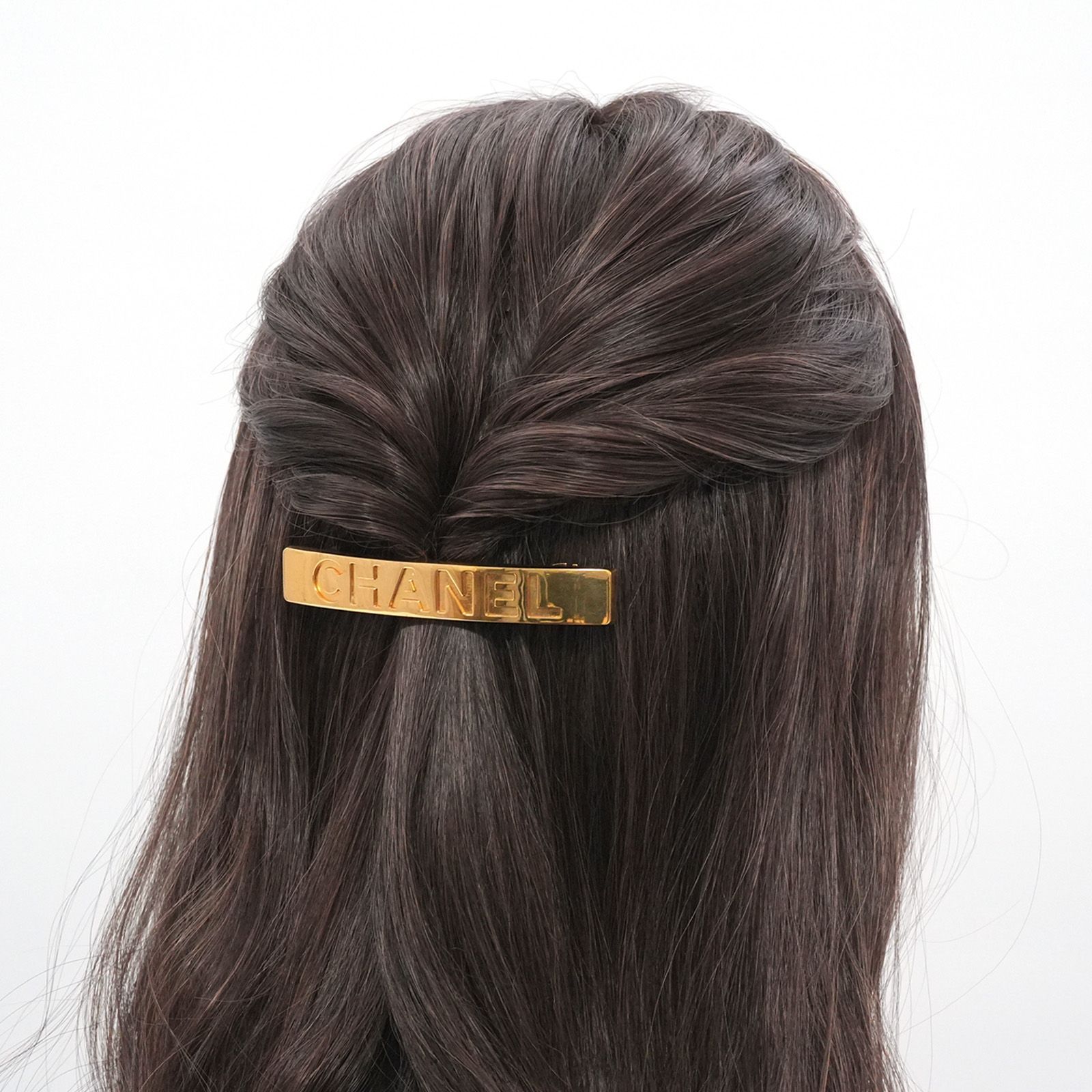CHANEL シャネル ロゴ バレッタ ヘアアクセサリー ゴールド - メルカリ