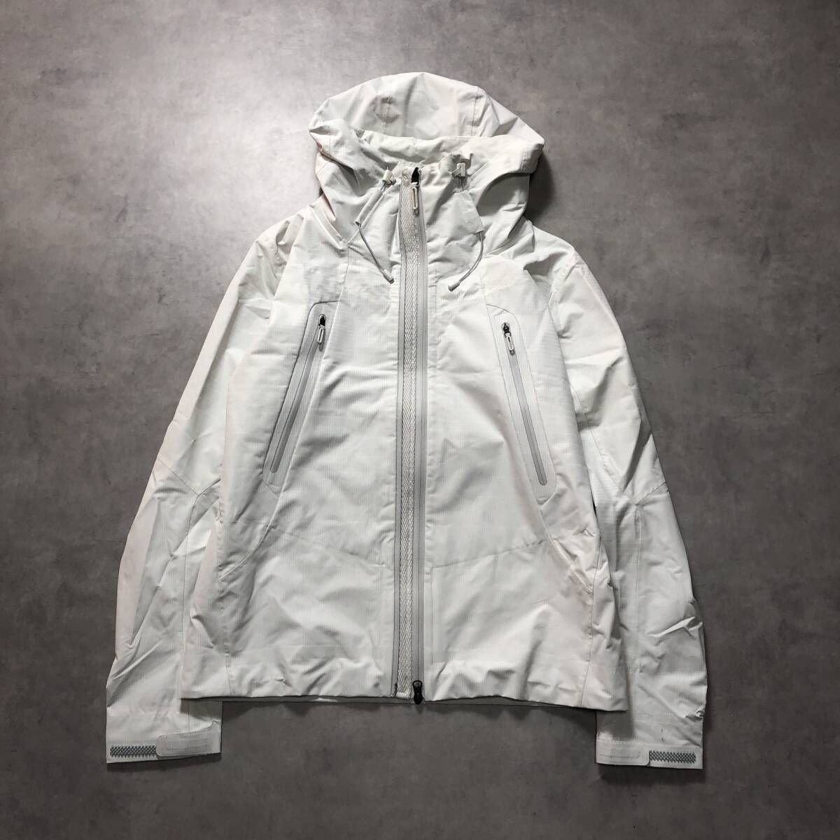 GQ4568◇DESCENTE ALLTERRAIN : CREAS HARD SHELL JACKET ◇O
